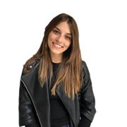 Aiuto compiti nelle diverse materie scolastiche, con individuazione del metodo di studio più appropriato per l'alunno/a